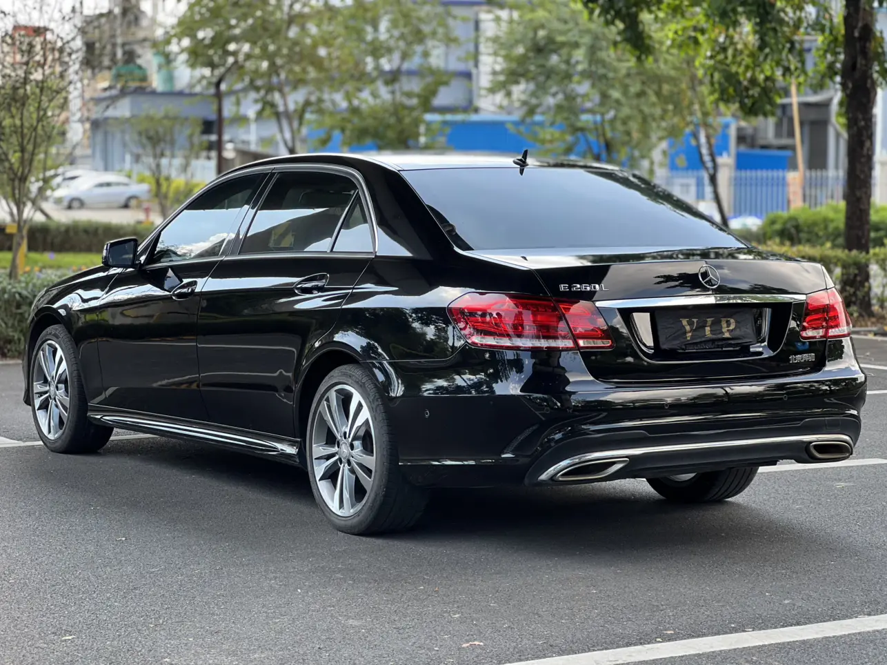 Mercedes-Benz E-Class  из Китая