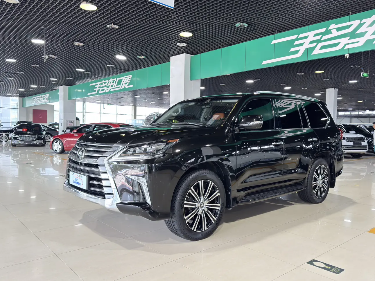 Lexus LX