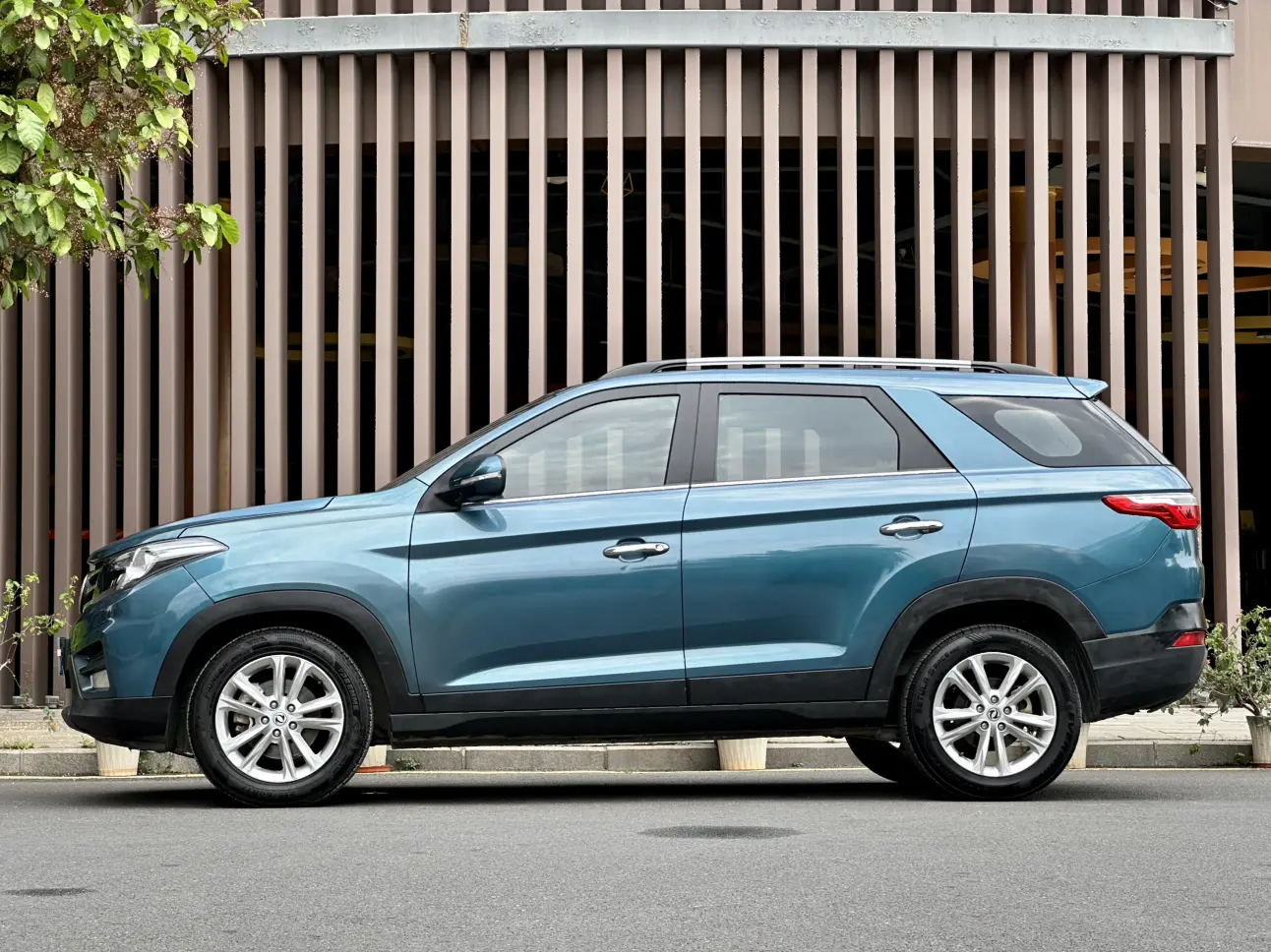 Dongfeng Scenery S560