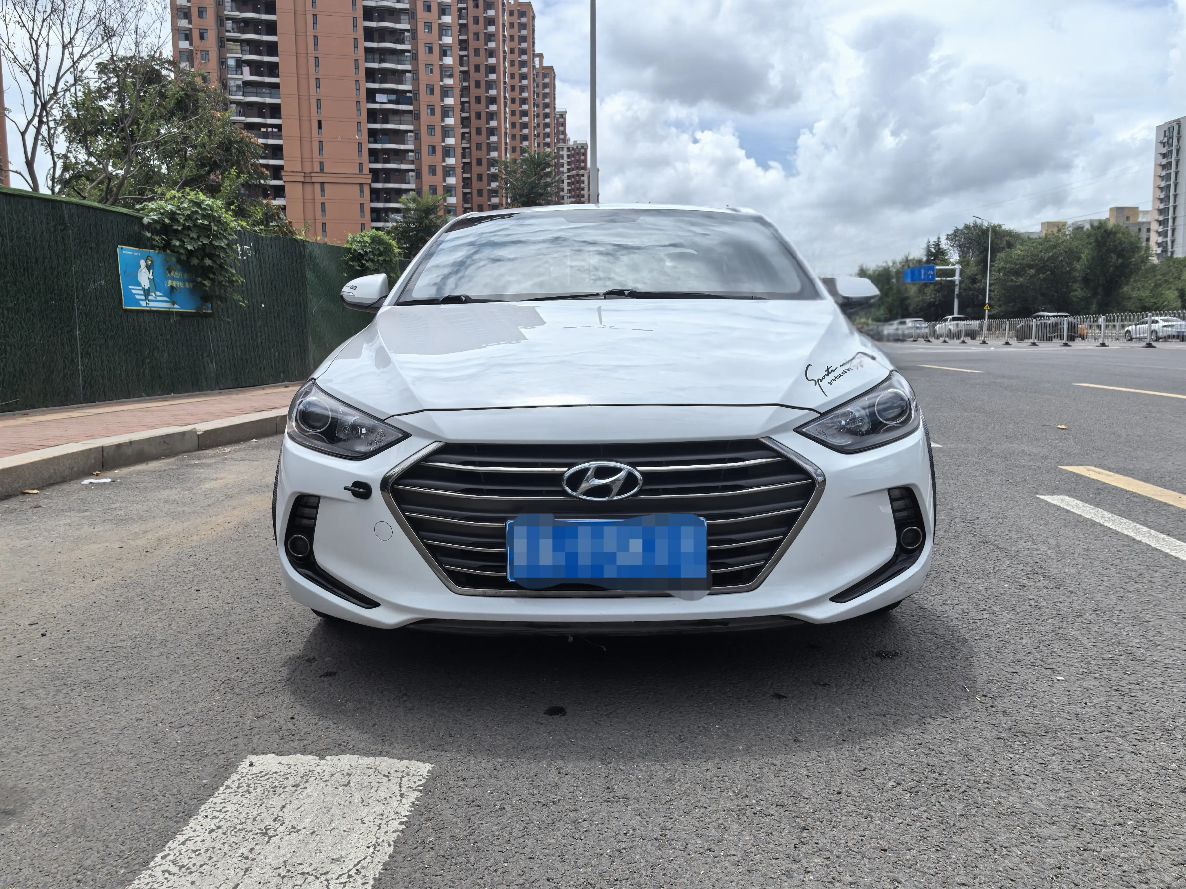 Hyundai Lead