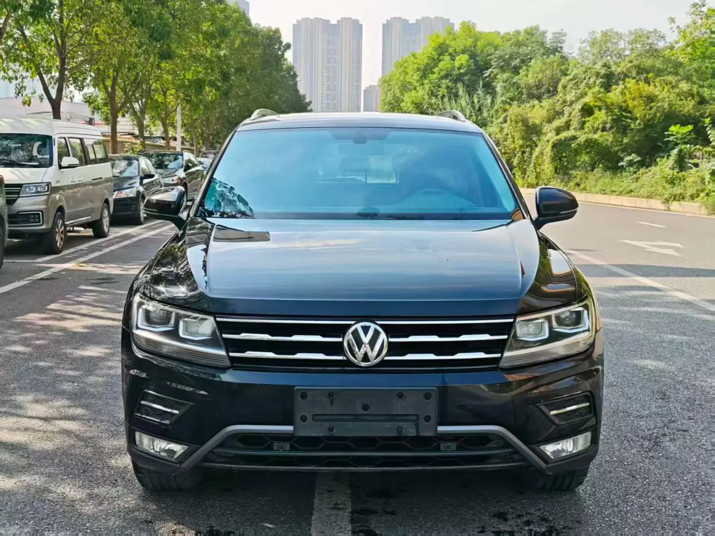 Volkswagen Tiguan L