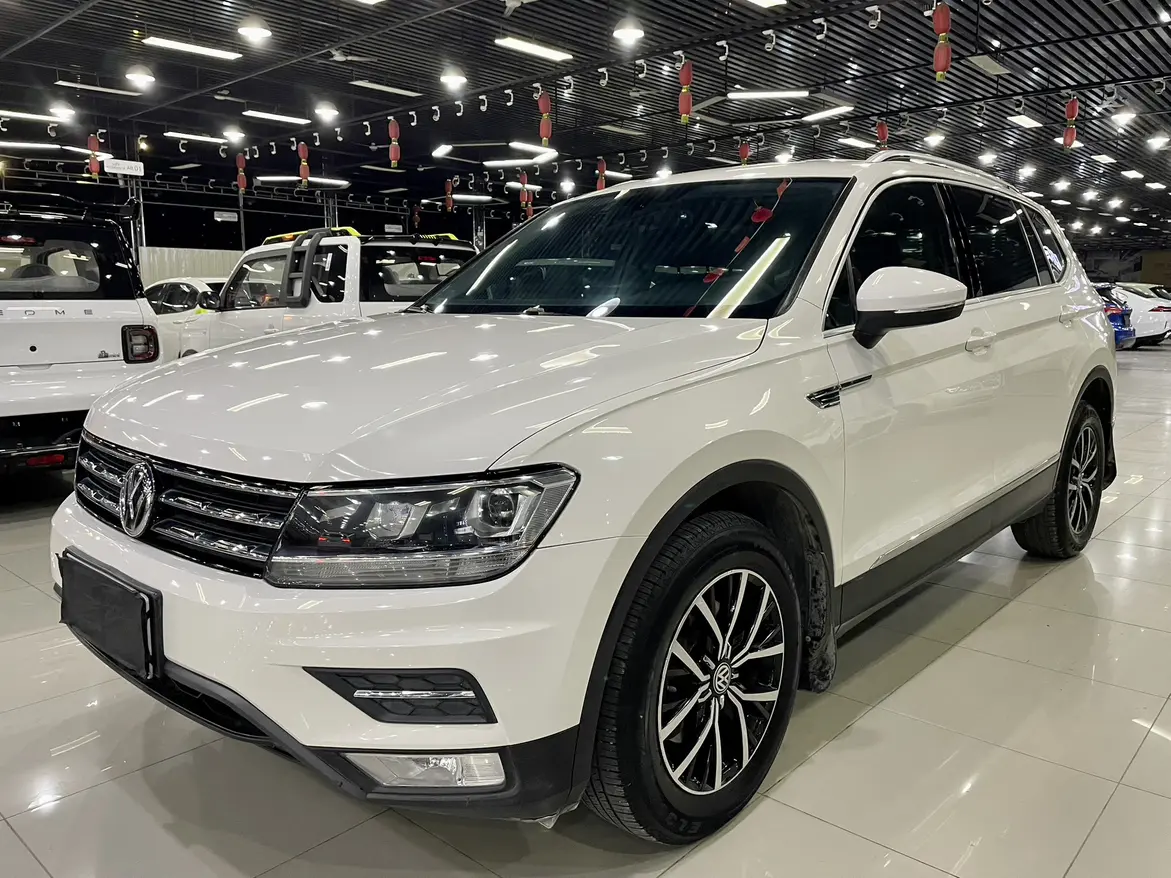 Volkswagen Tiguan L