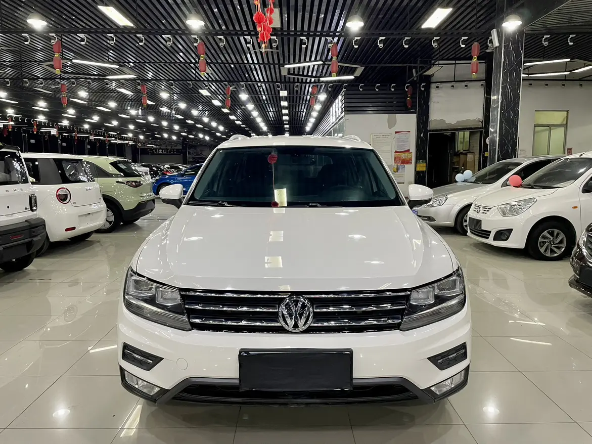 Volkswagen Tiguan L