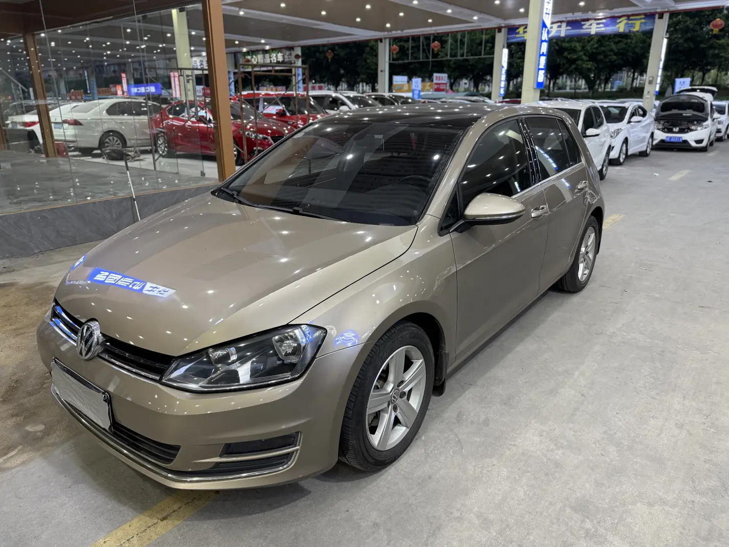 Volkswagen Golf