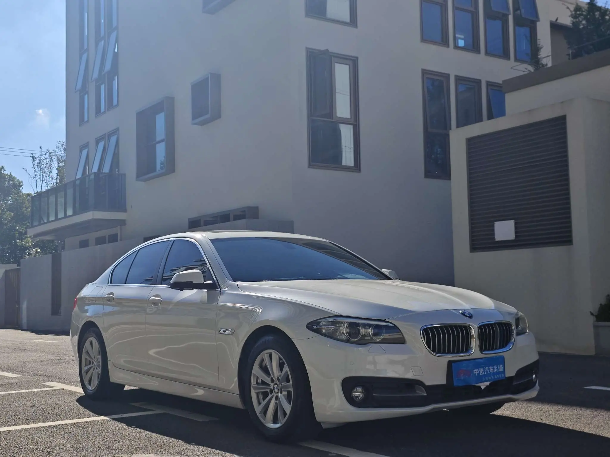 BMW 5 Series (imported)