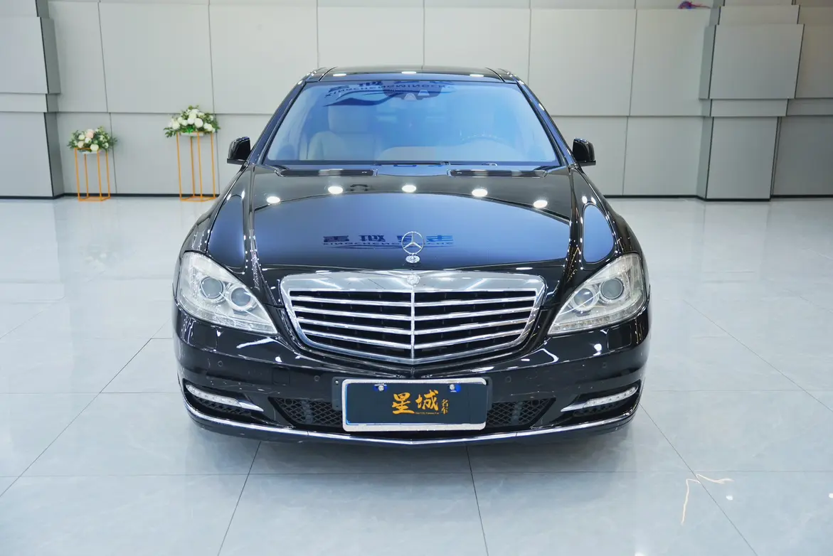 Mercedes-Benz Mercedes Benz S Class  из Китая