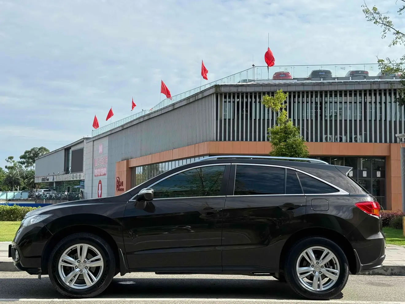 Acura RDX (imported)