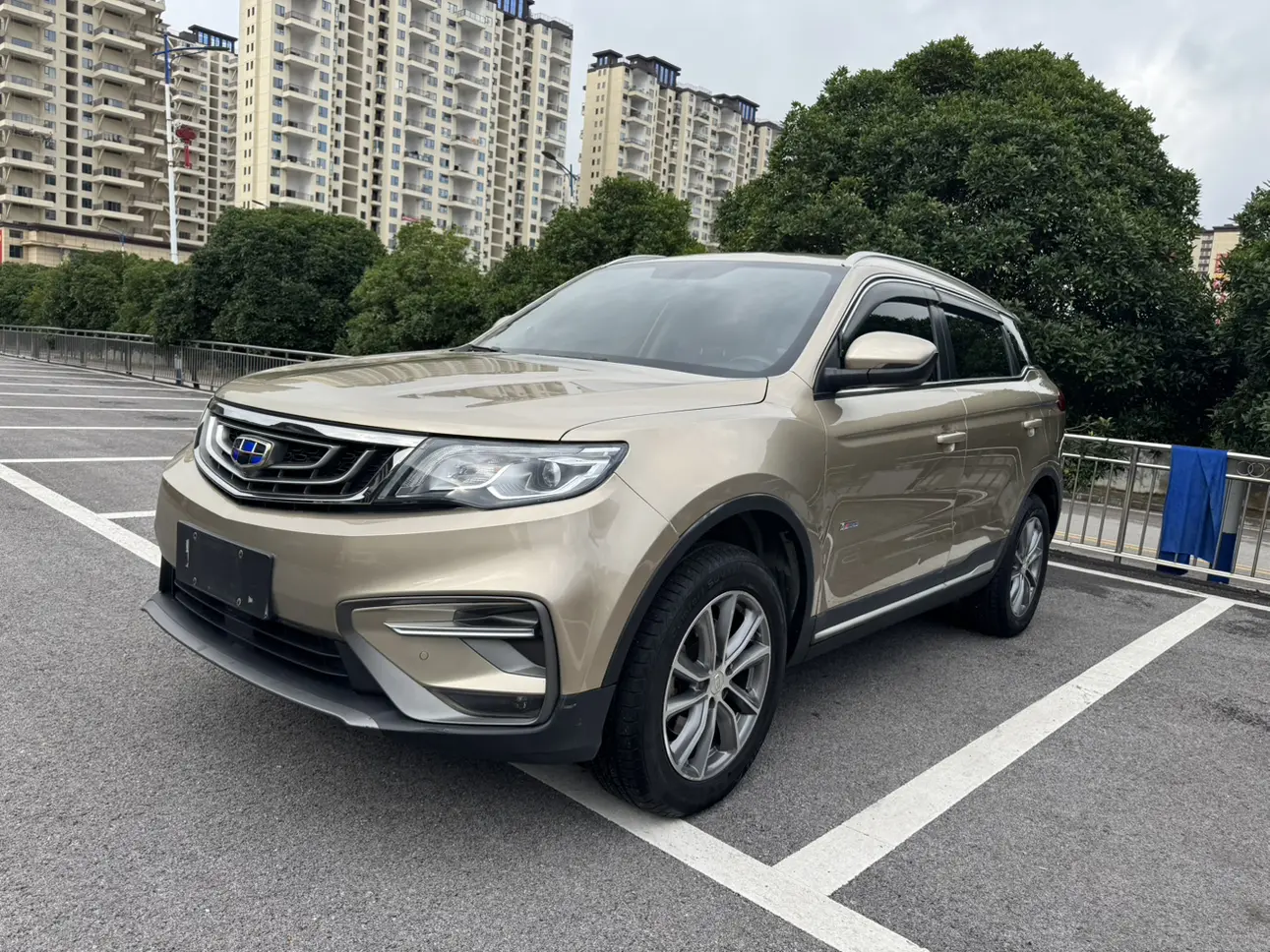 Geely Atlas (Boyue)  из Китая