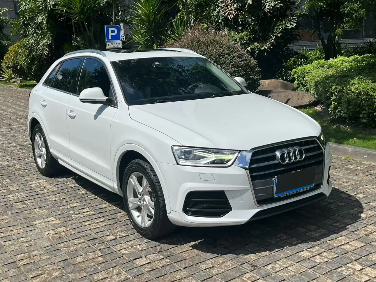 Audi Q3