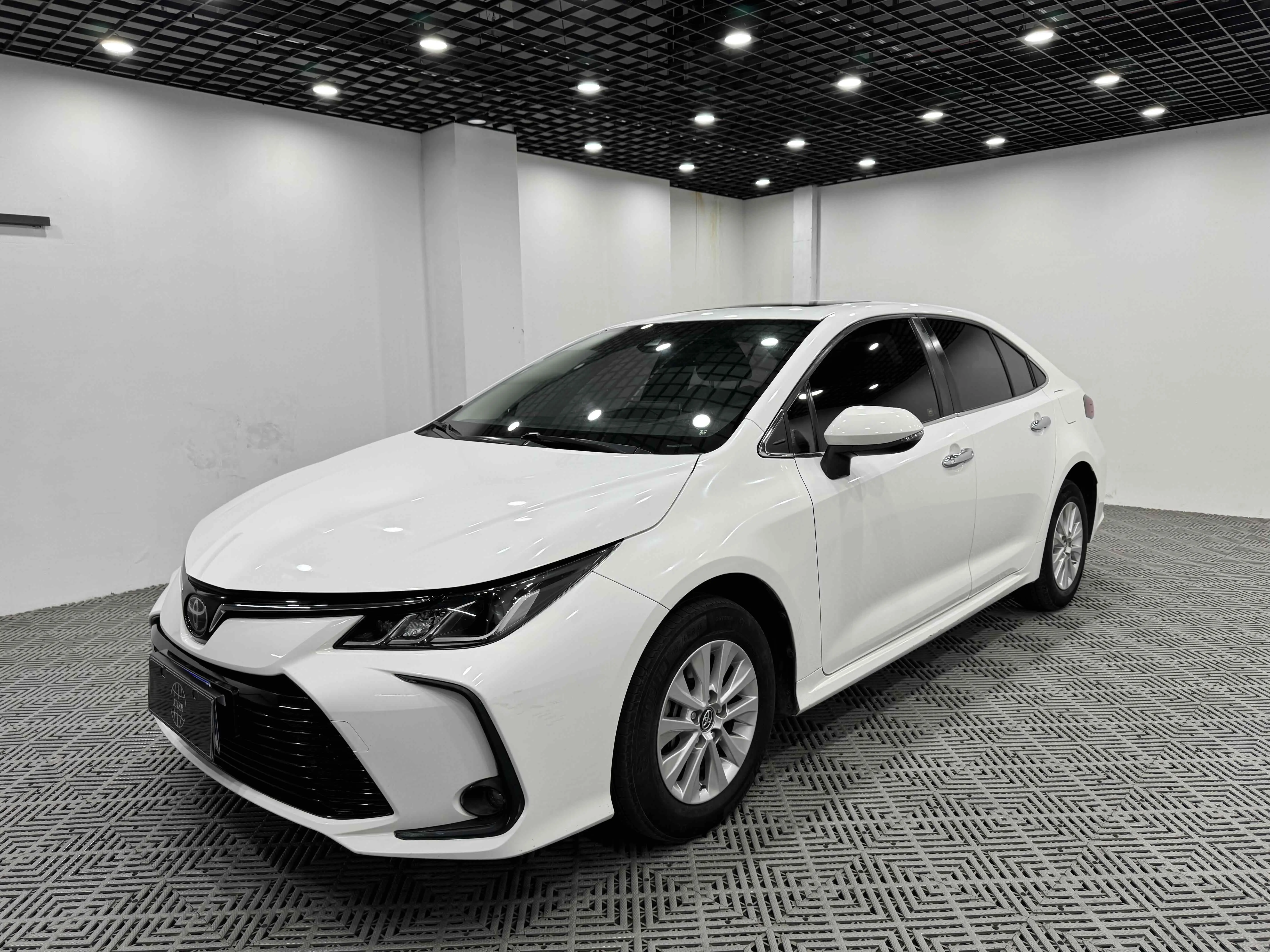 Toyota Corolla  из Китая