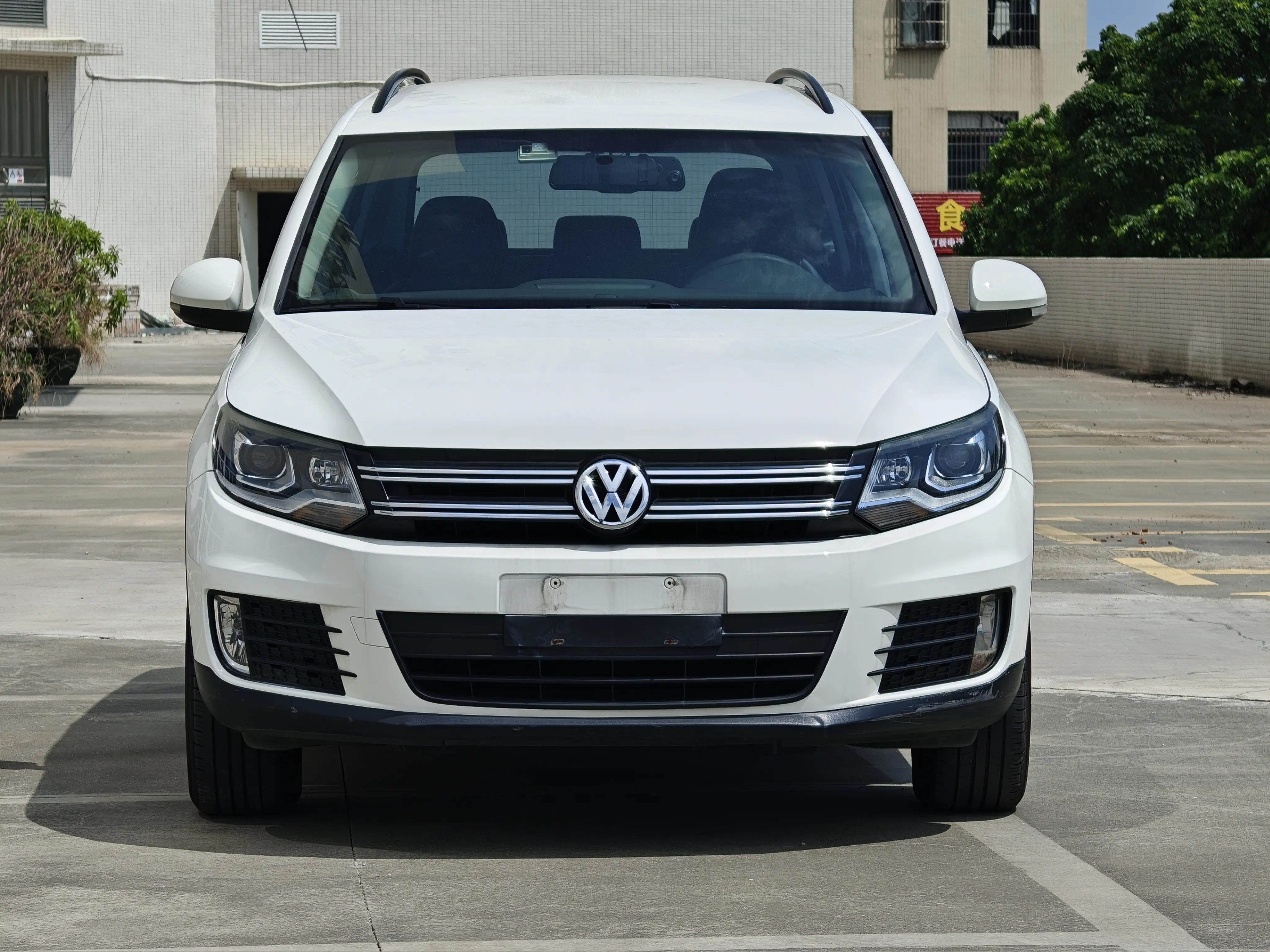 Volkswagen Tiguan  из Китая