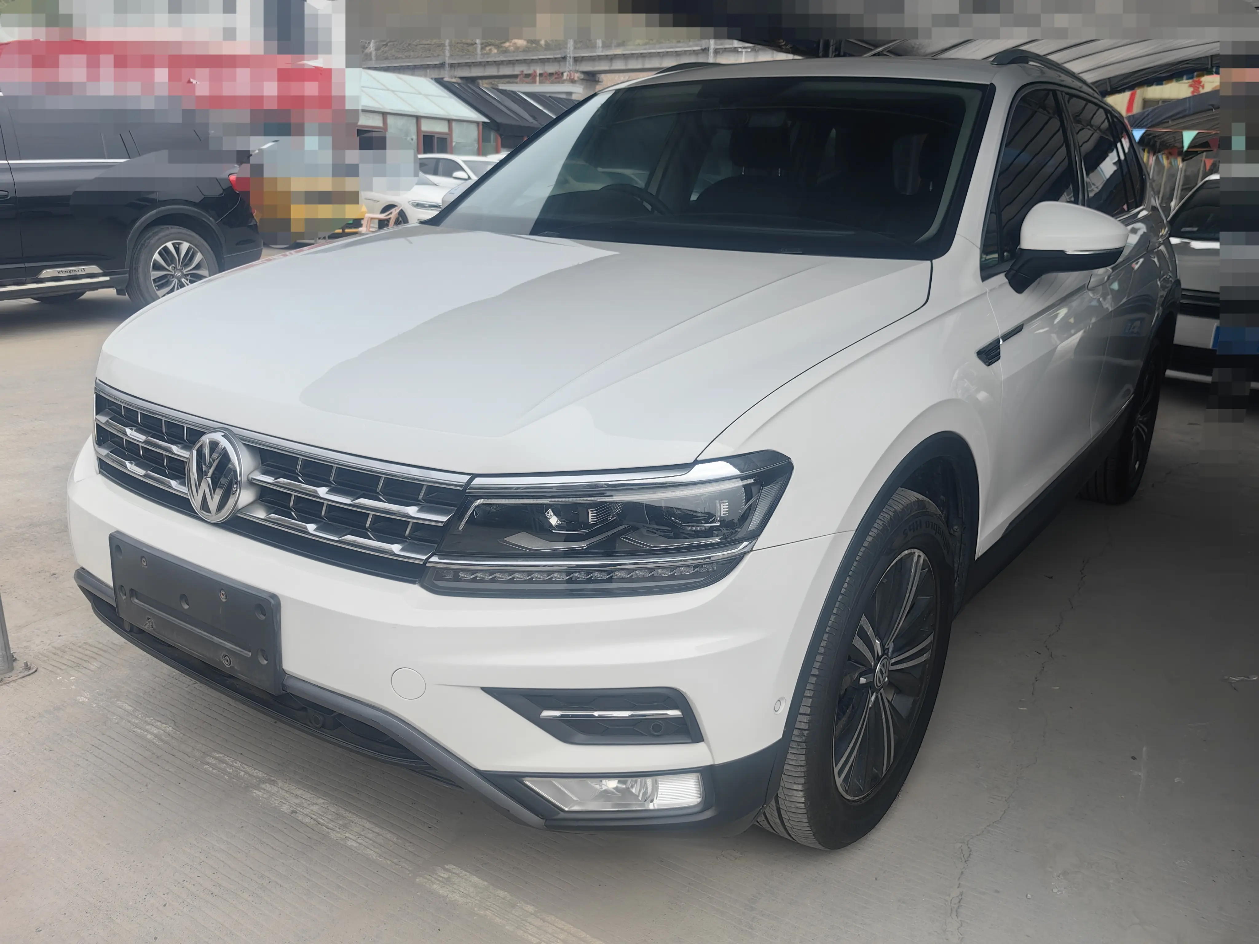 Volkswagen Tiguan L