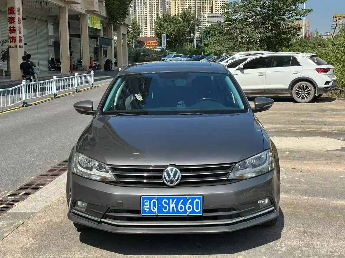Volkswagen Sagitar  из Китая