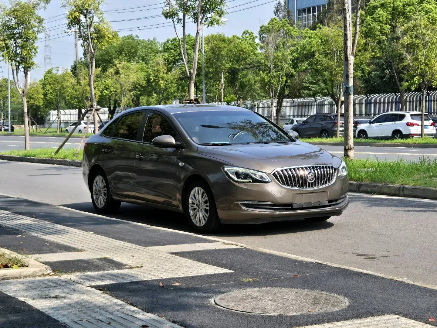 Buick Yinglang