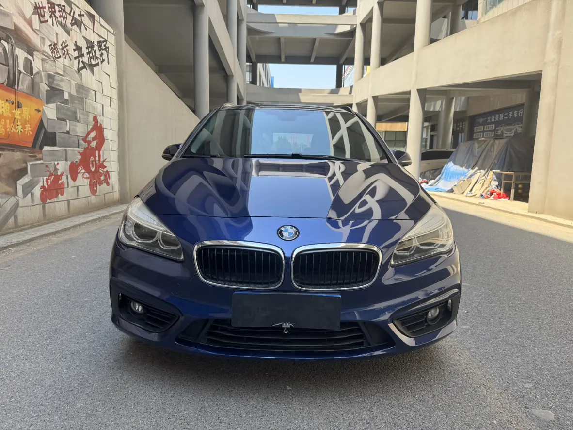 BMW 2 series station wagon  из Китая