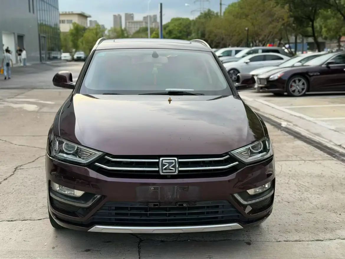 Zotye SR7