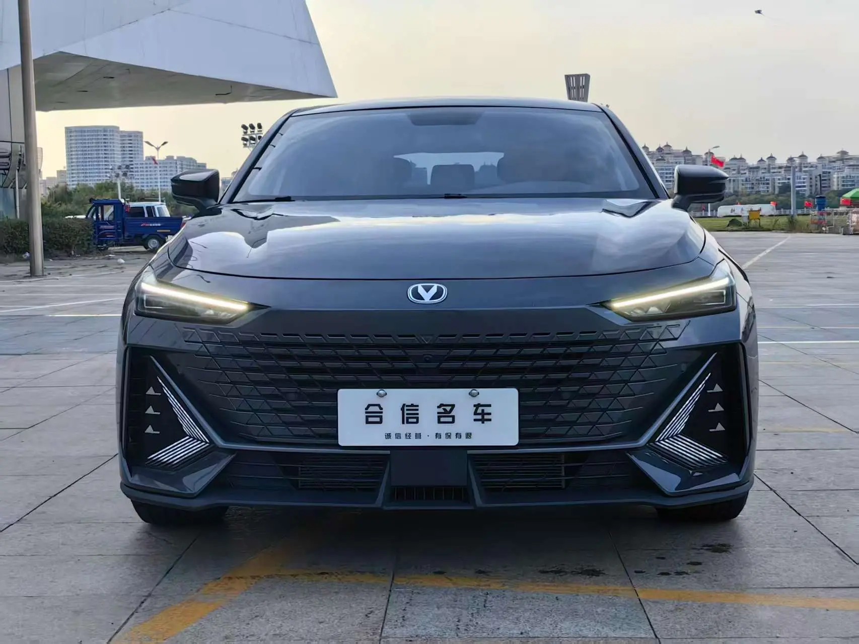 Changan UNI-V