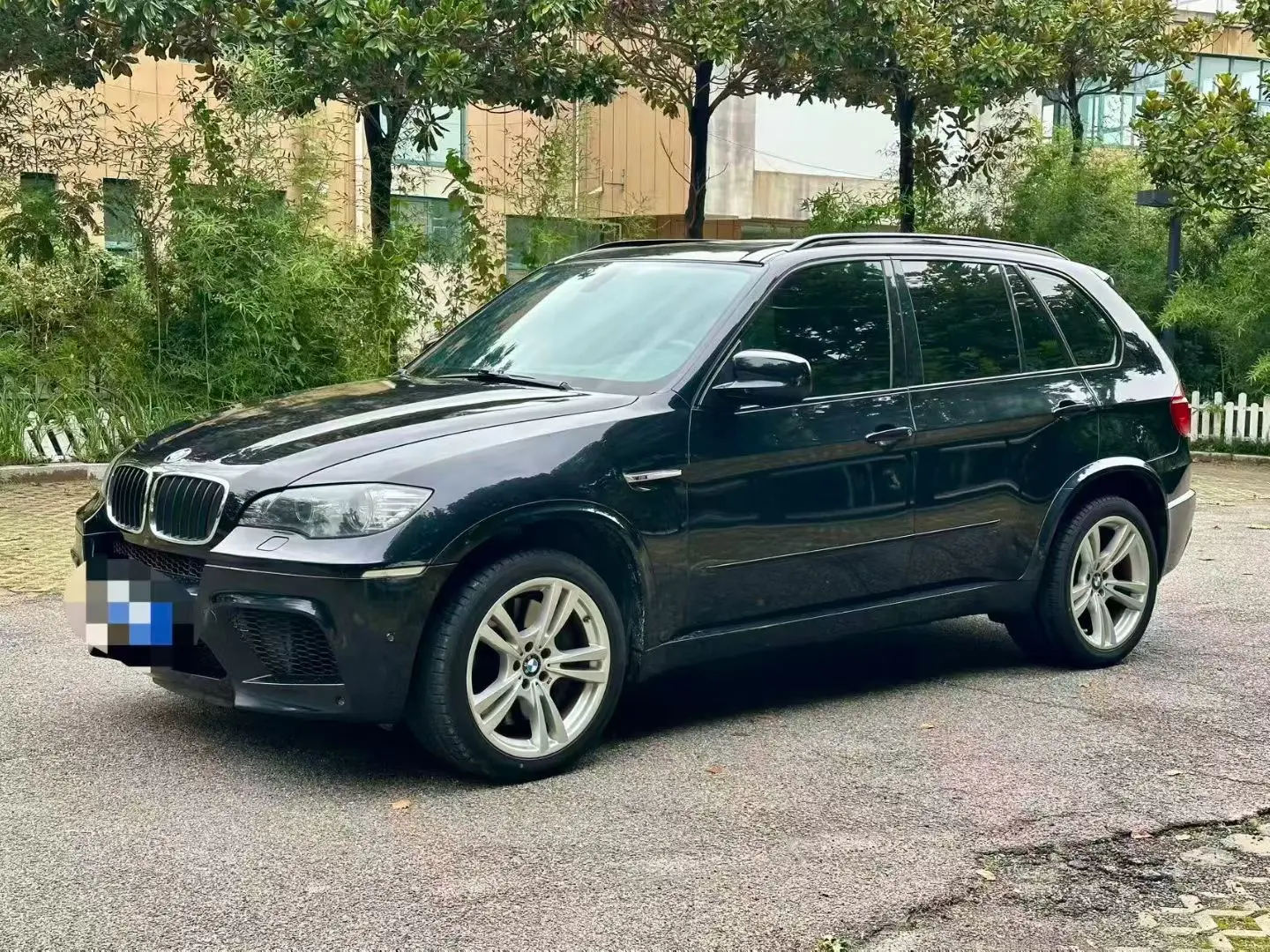 BMW X5 (imported)