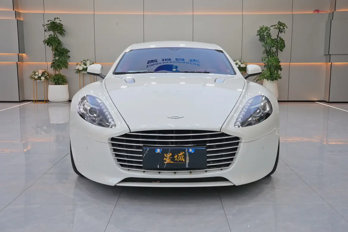 Aston Martin Rapide
