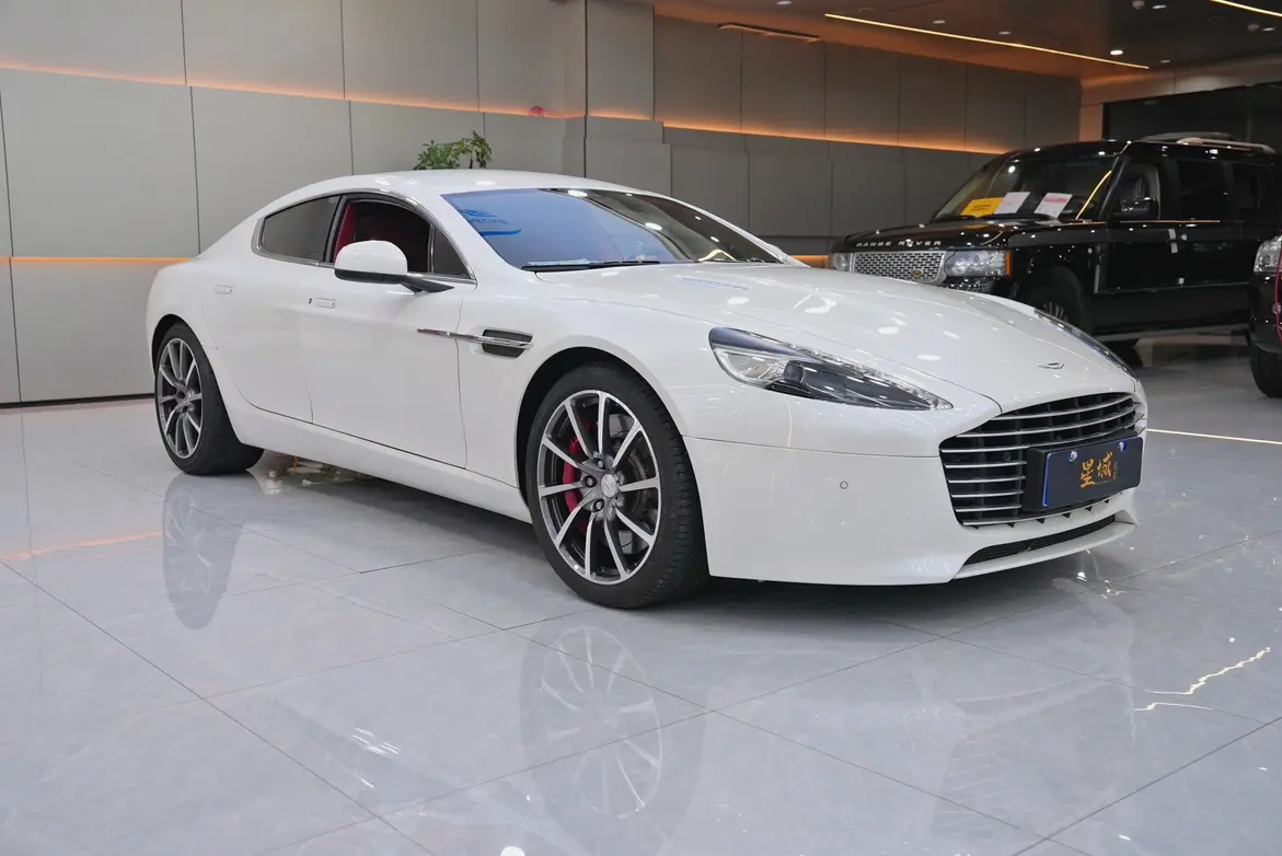 Aston Martin Rapide