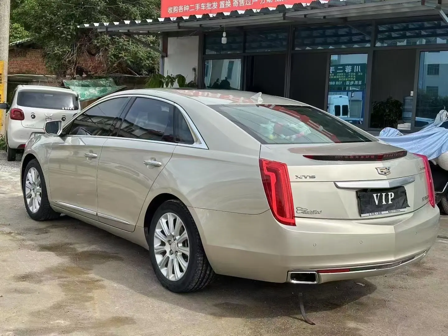Cadillac XTS