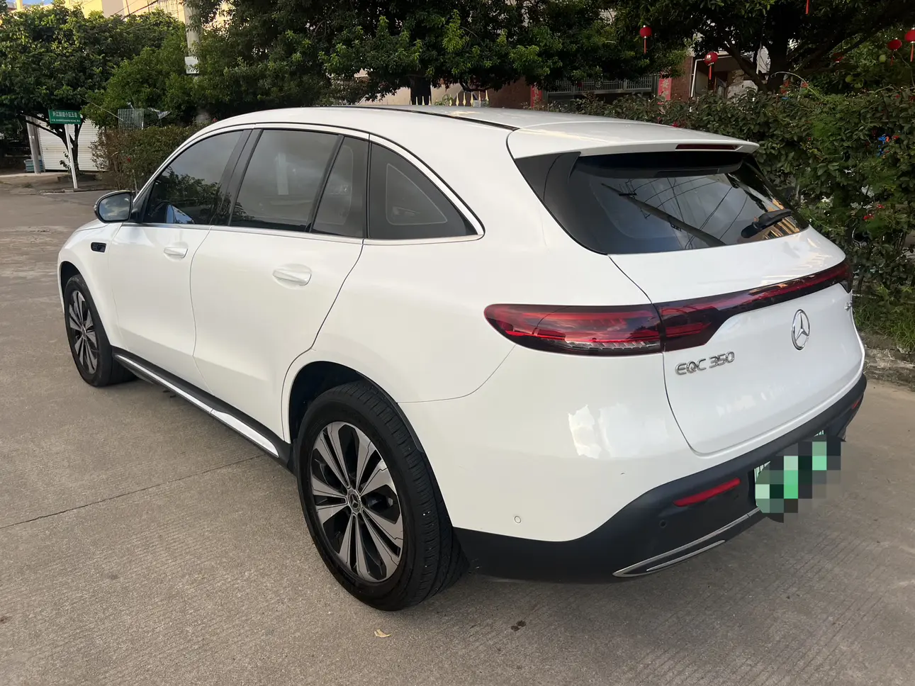 Mercedes-Benz EQC