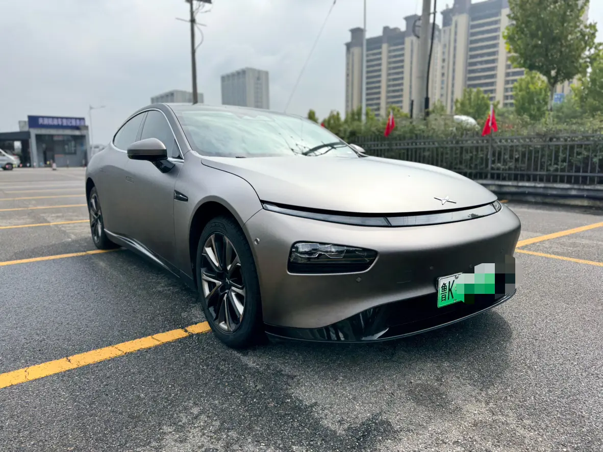 Xpeng P7