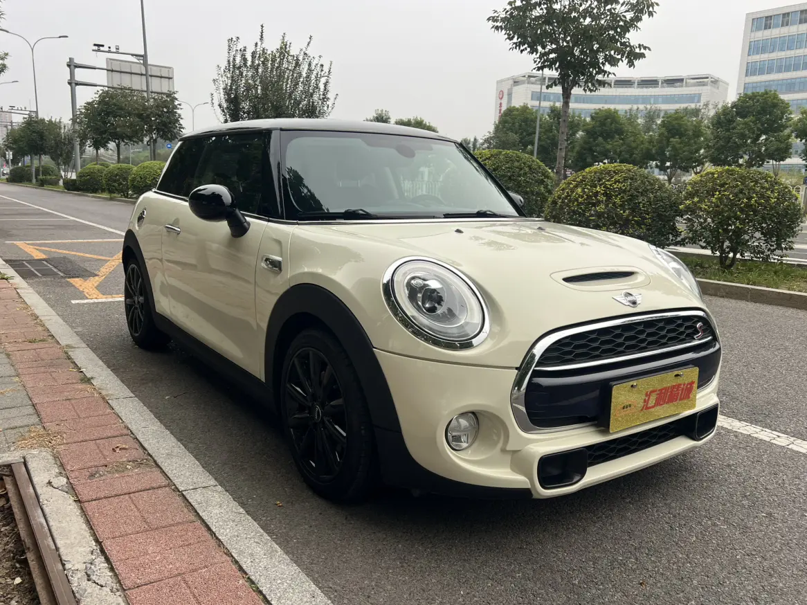 MINI MINI