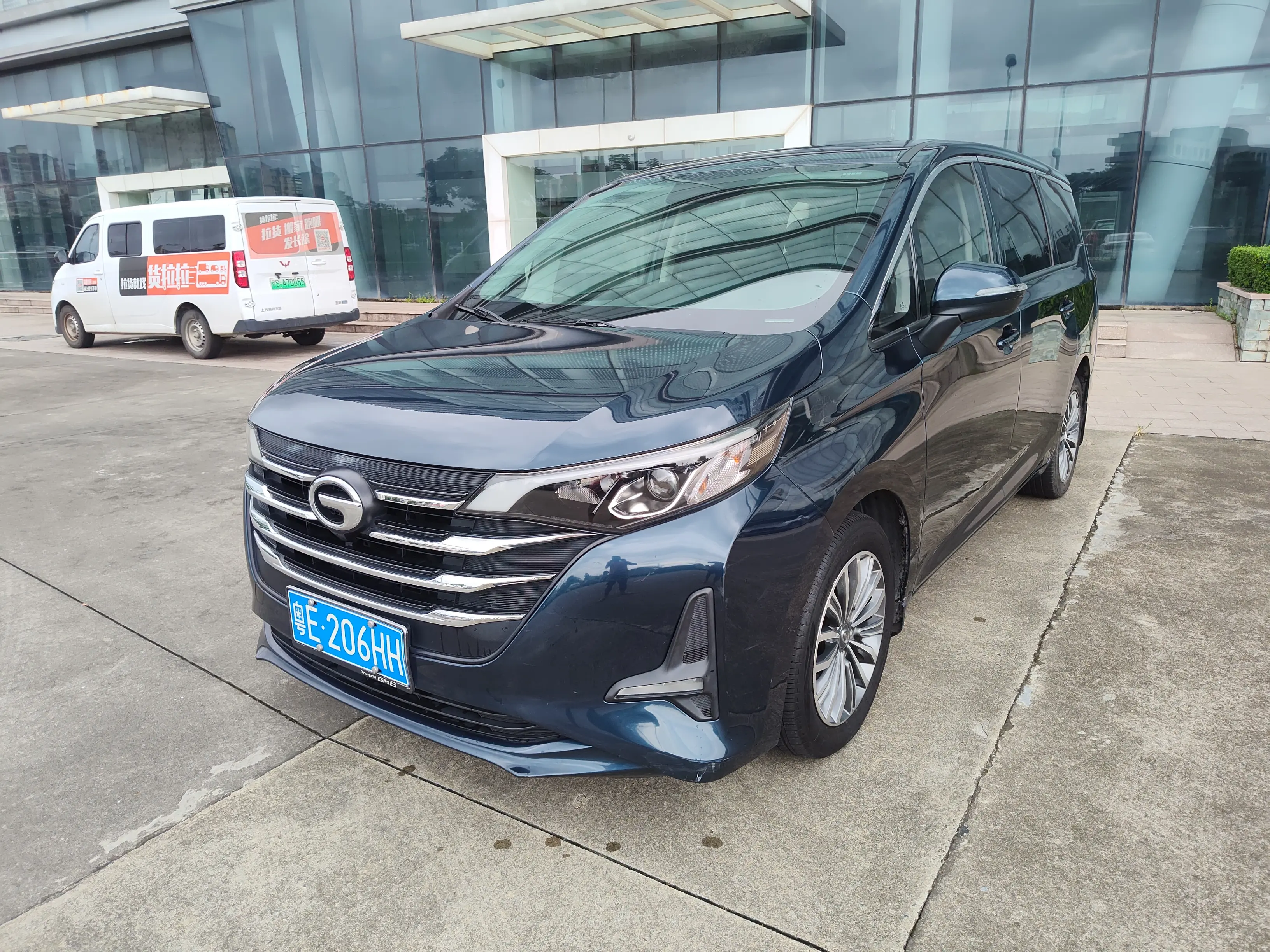 GAC Trumpchi M6  из Китая