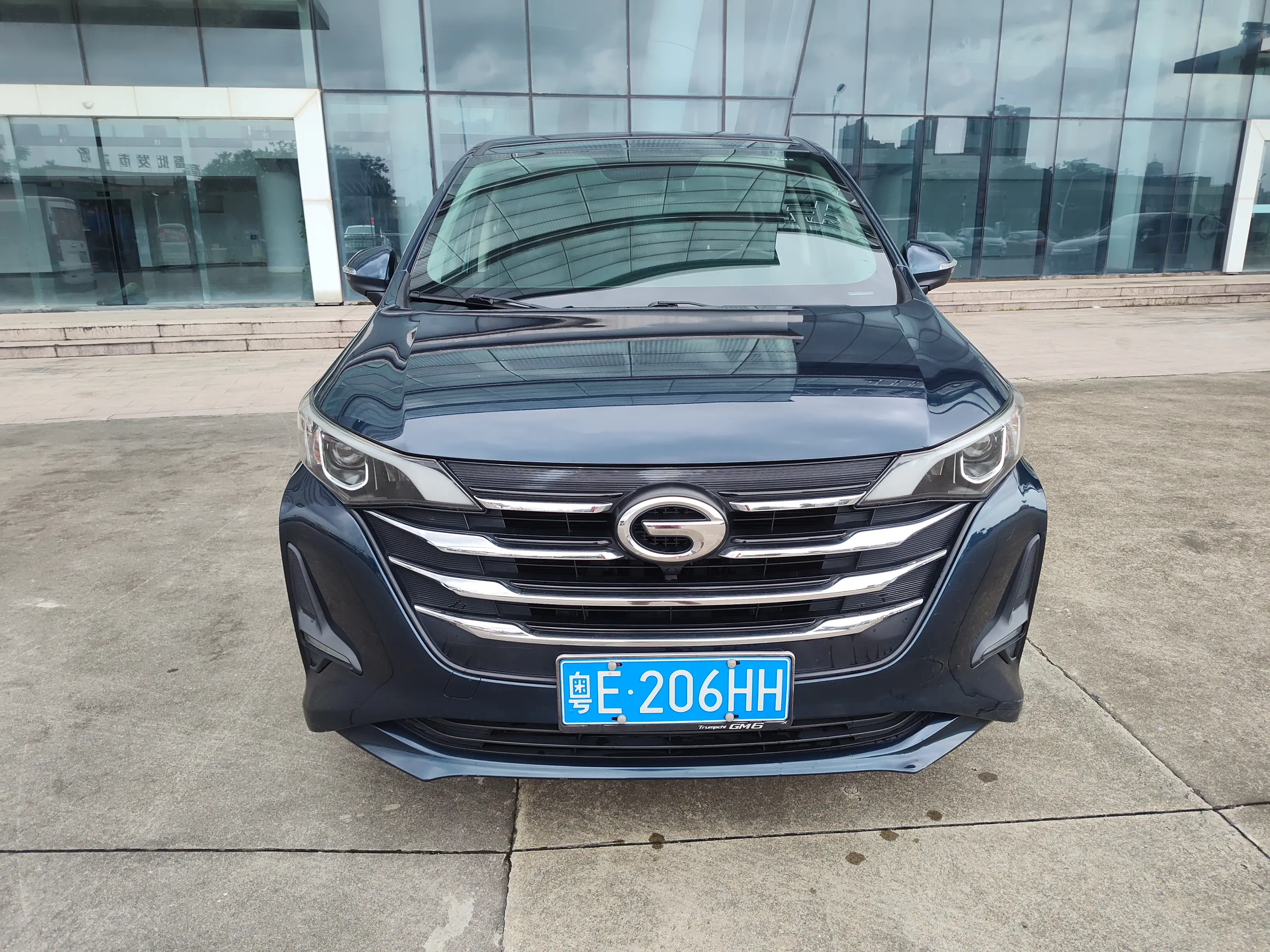 GAC Trumpchi M6  из Китая