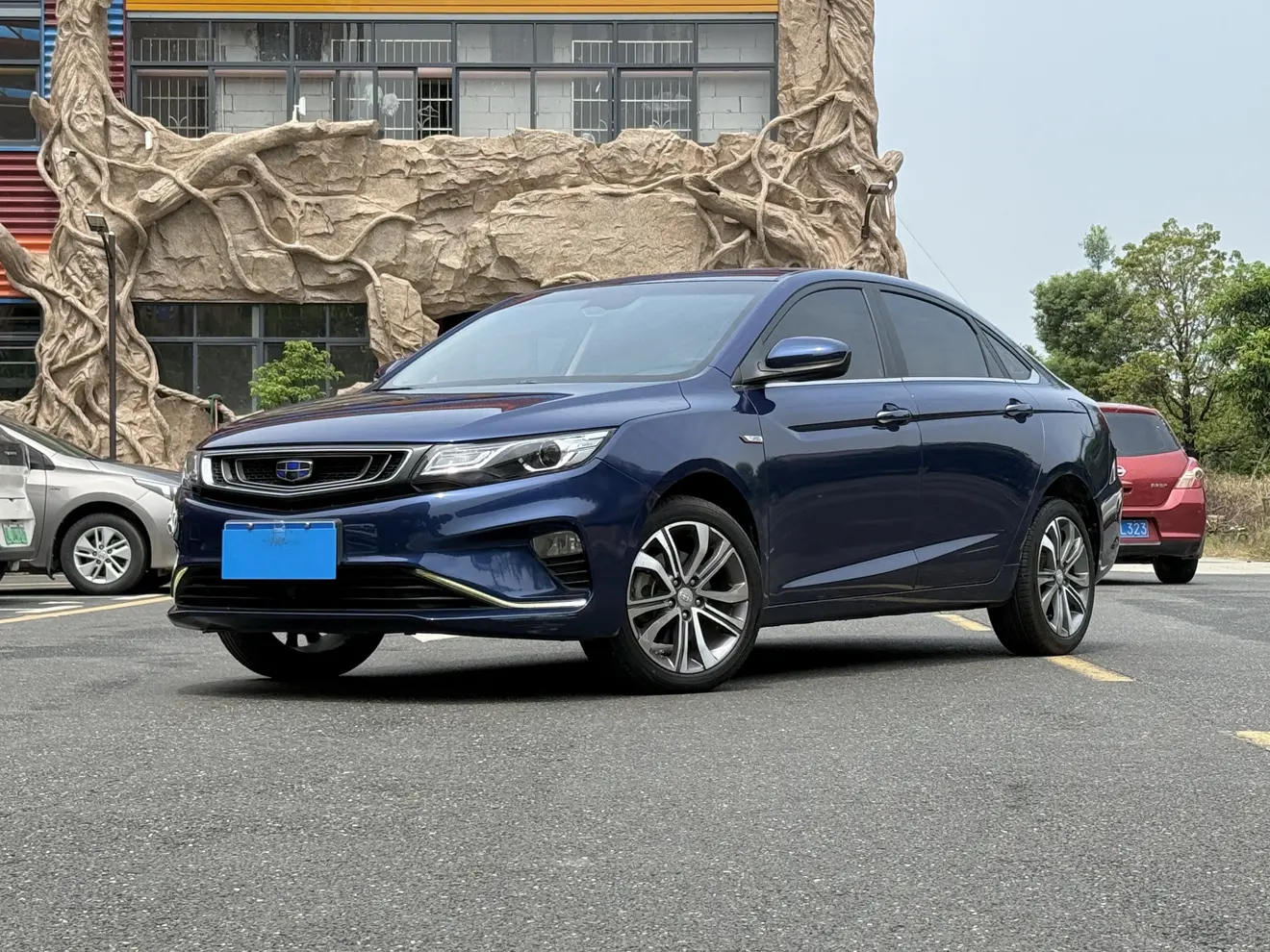 Geely Emgrand GL  из Китая