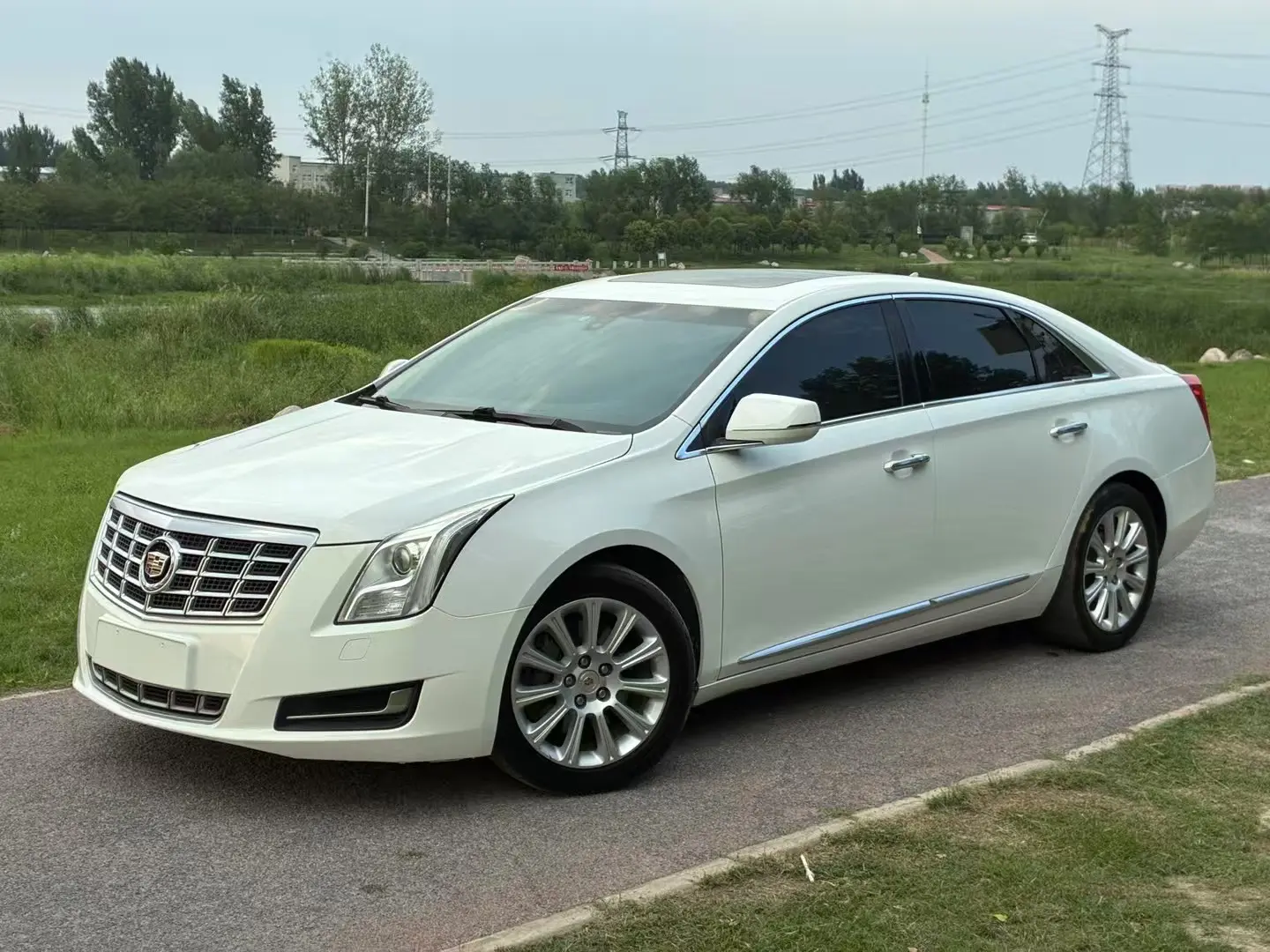 Cadillac XTS