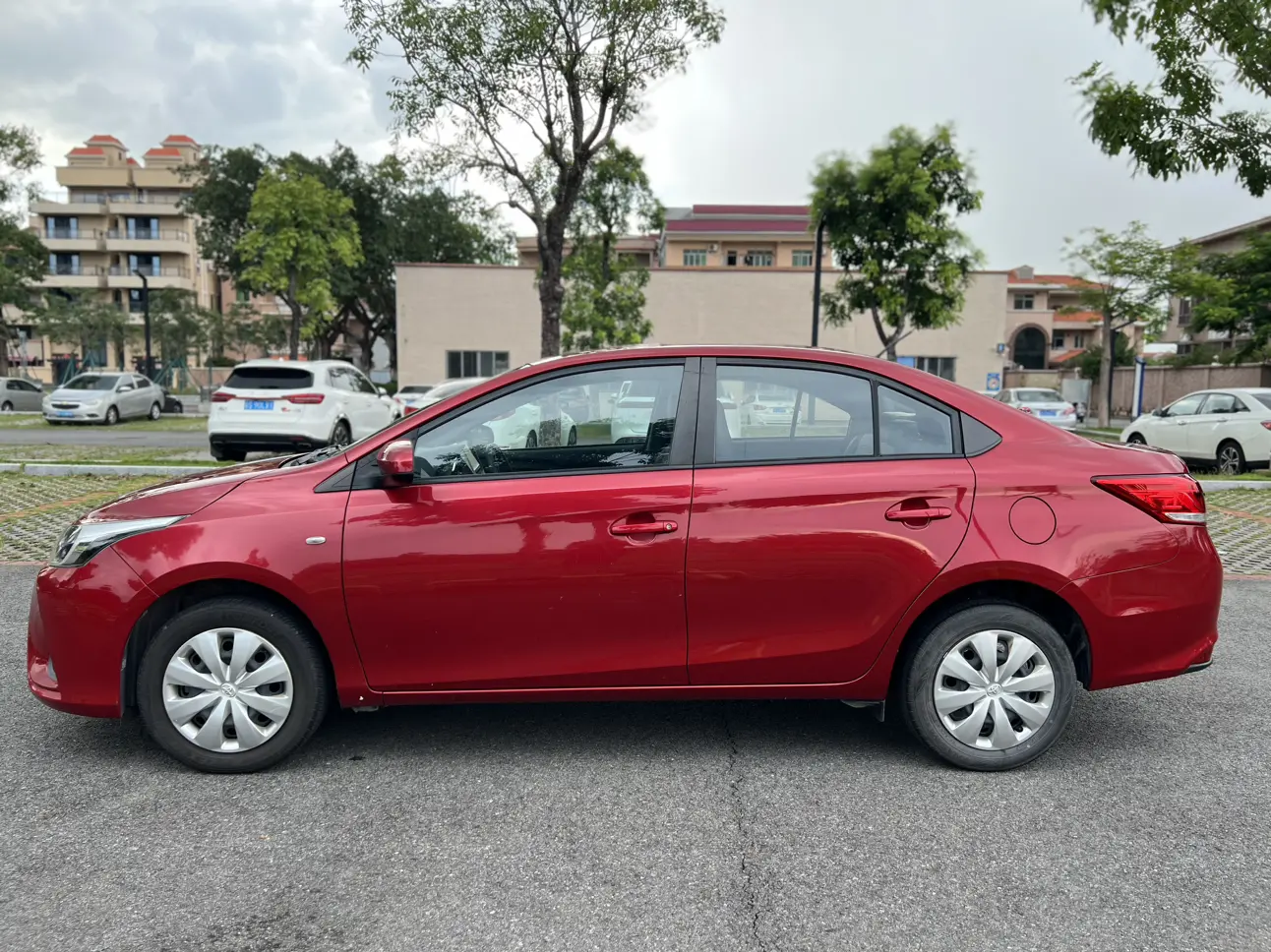 Toyota YARiS L Enjoy