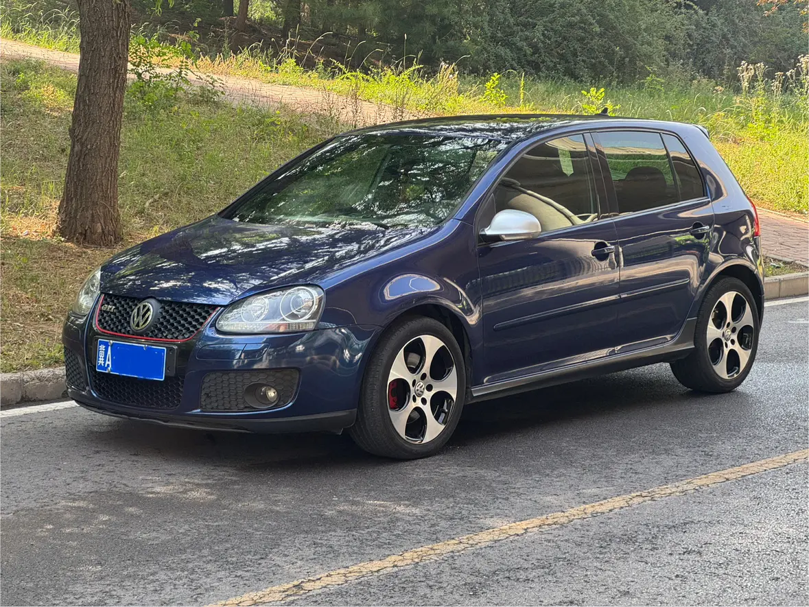 Volkswagen Golf (imported)  из Китая