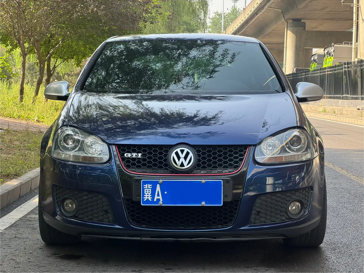 Volkswagen Golf (imported)  из Китая