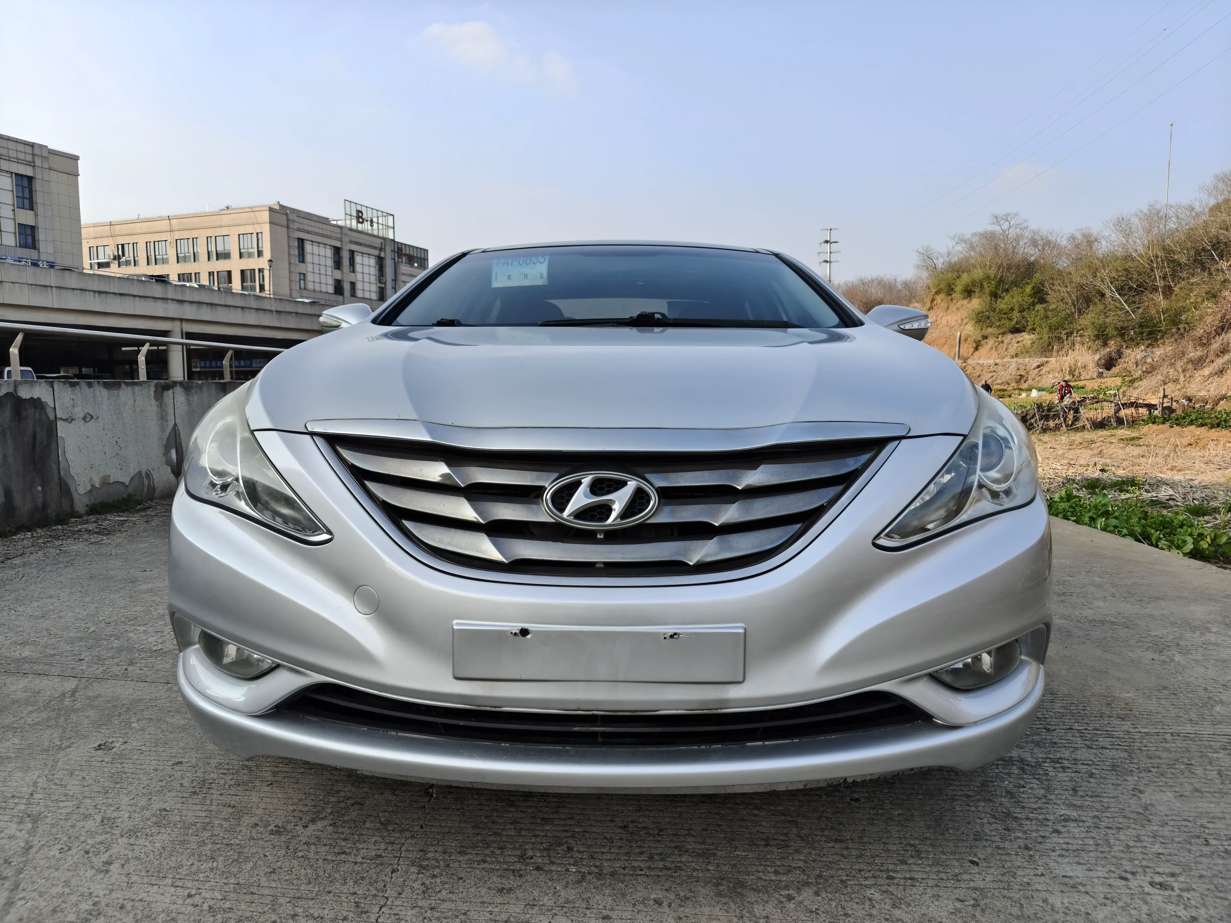 Hyundai Sonata eight