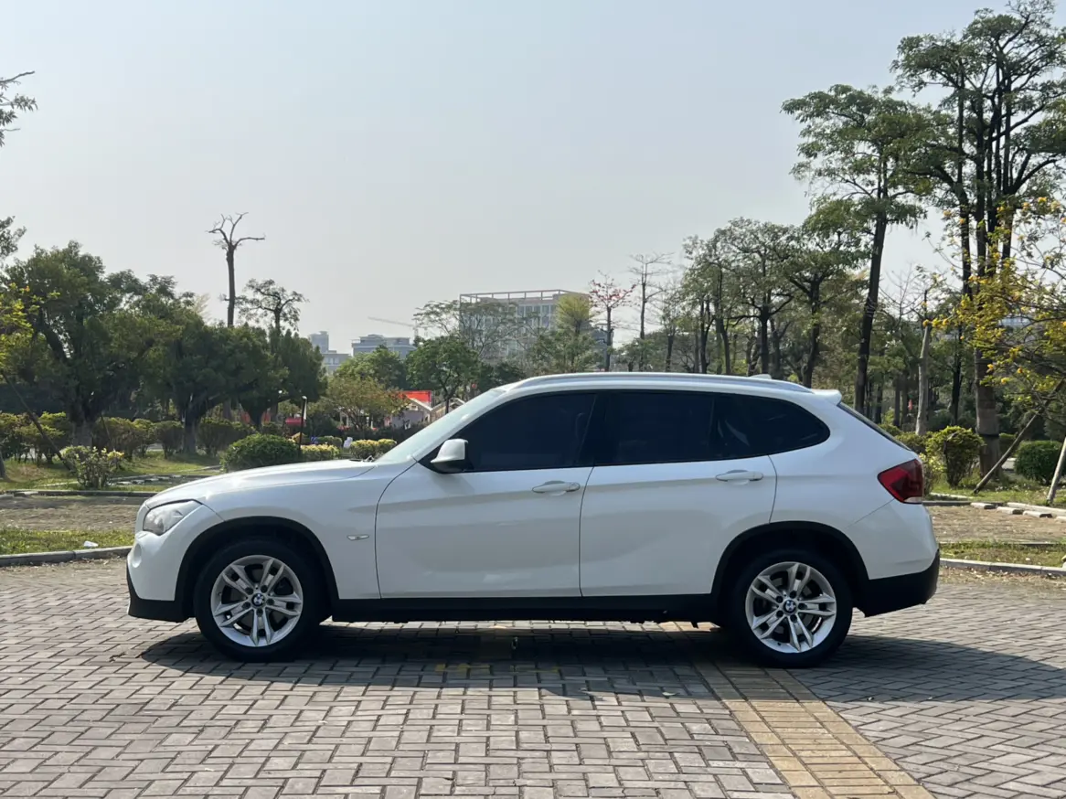 BMW X1 (imported)