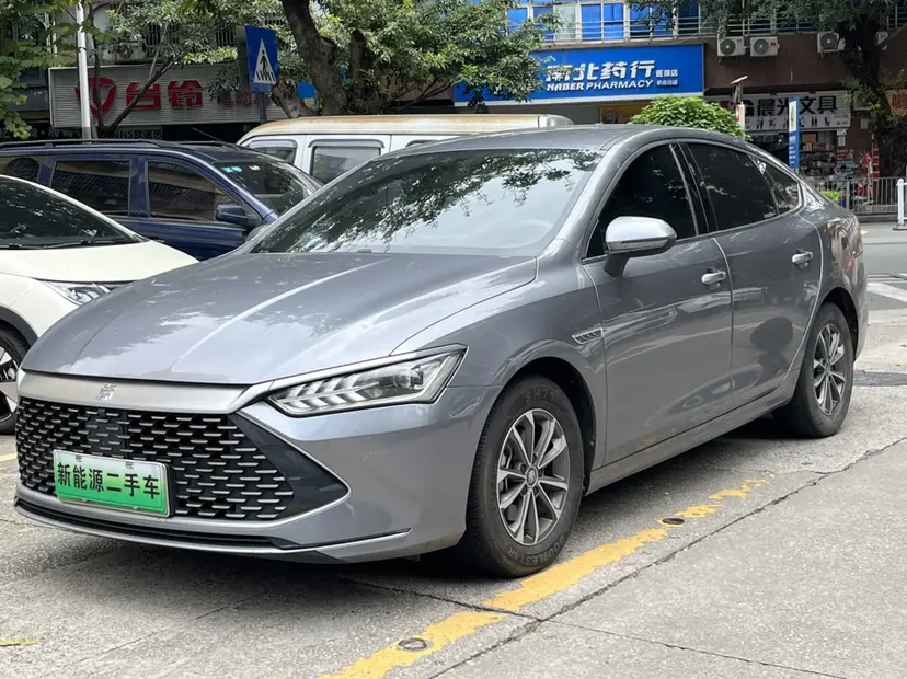 BYD Qin PLUS DM  из Китая