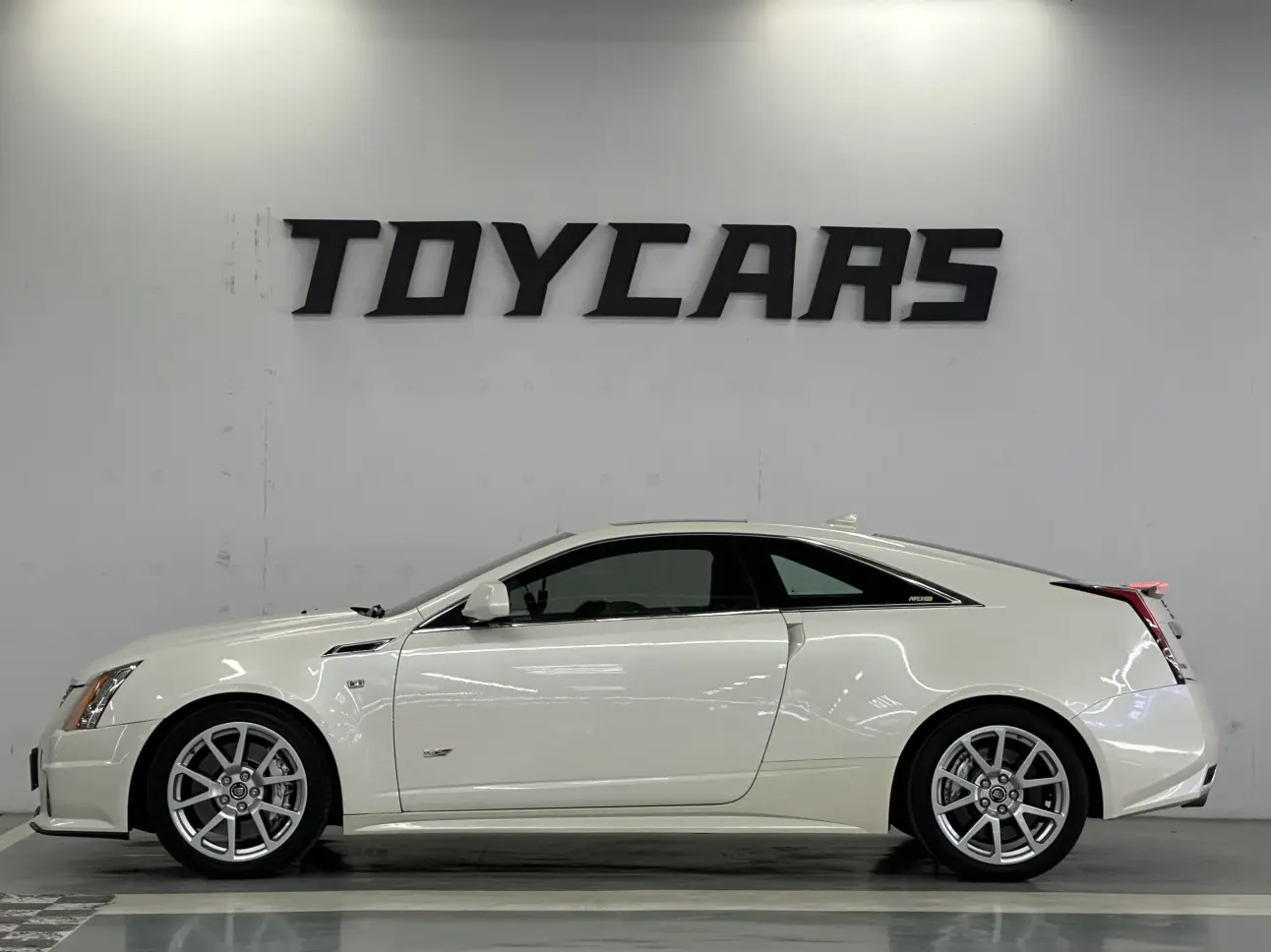 Cadillac CTS (imported)