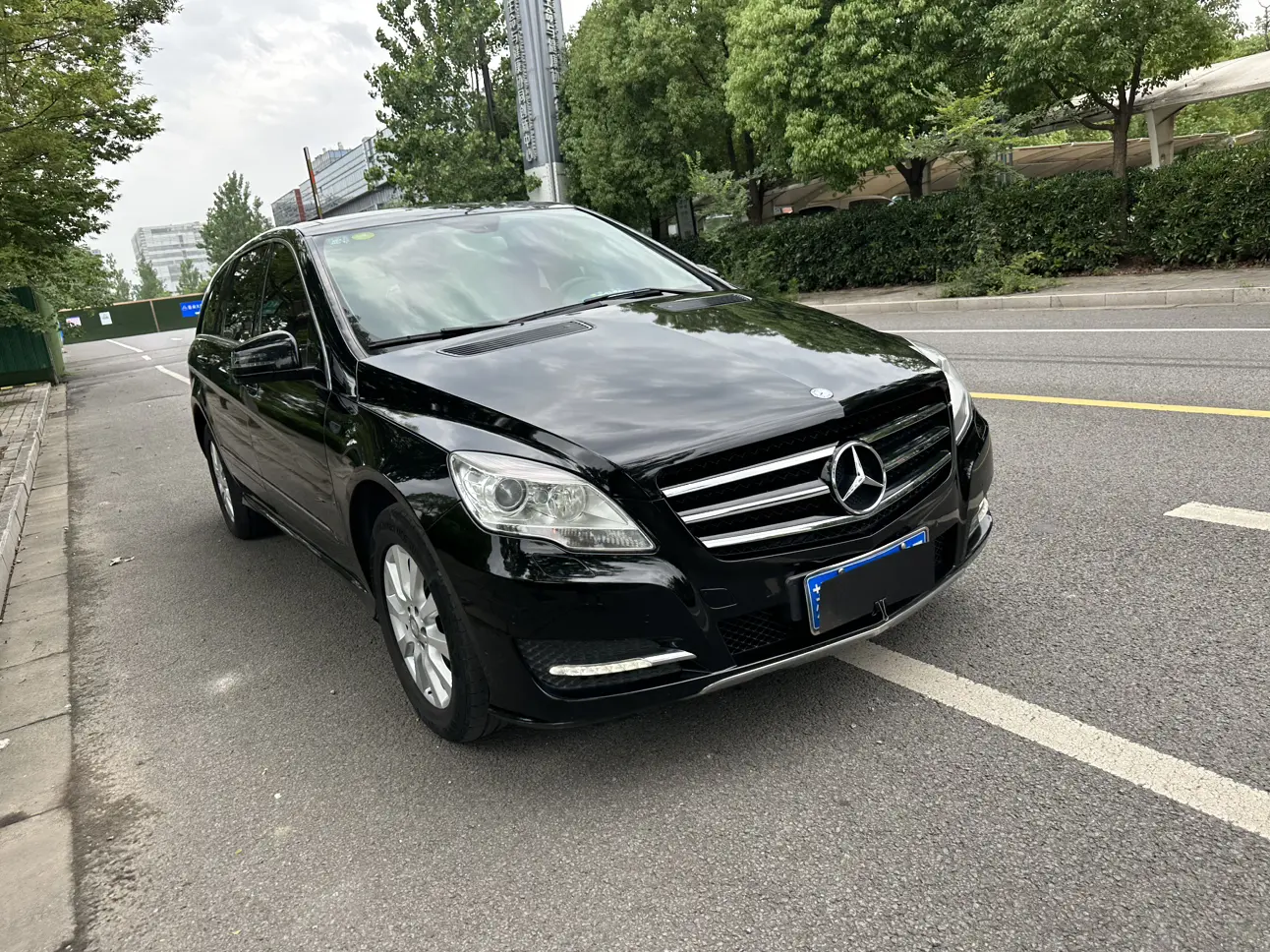 Mercedes-Benz R-Class