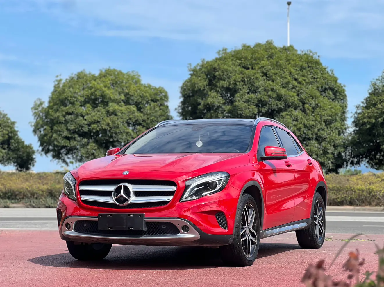 Mercedes-Benz GLA  из Китая