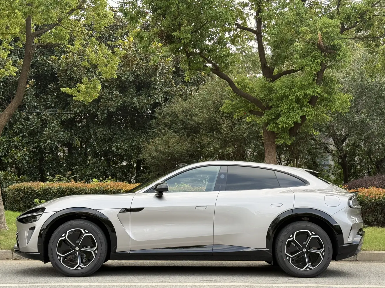 Xiaomi car Xiaomi YU7