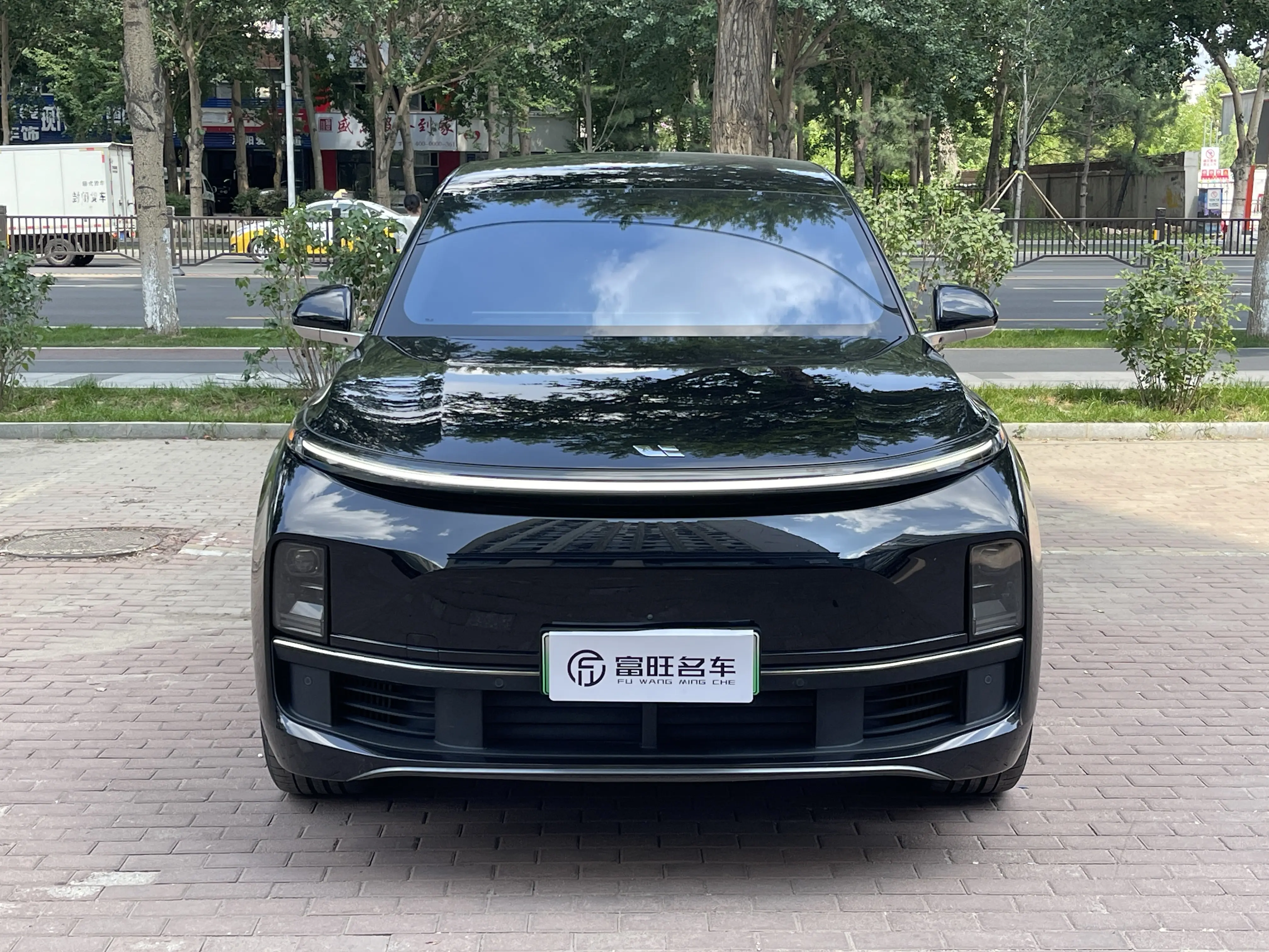 Li L8 (Ideal L8)  из Китая