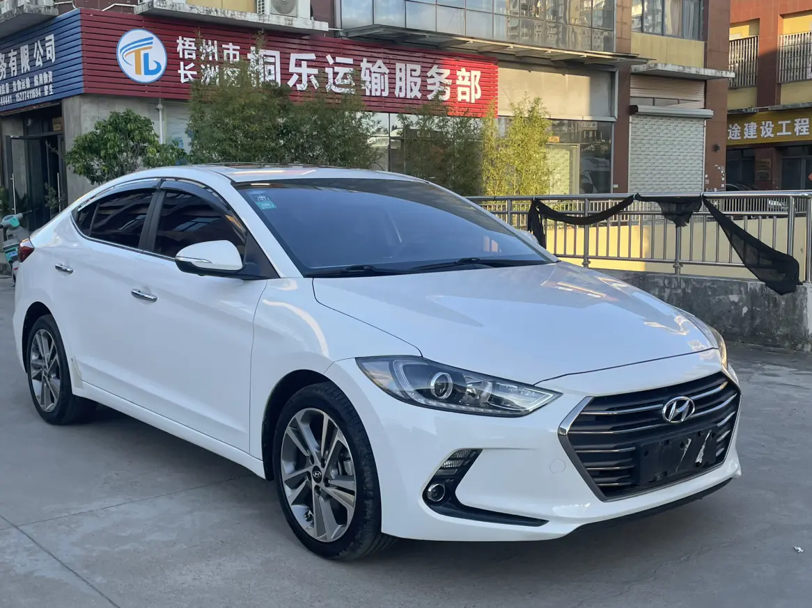Hyundai Lead