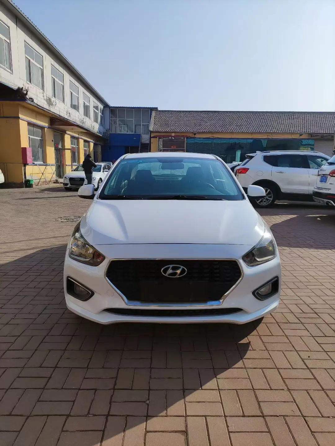 Hyundai Rena