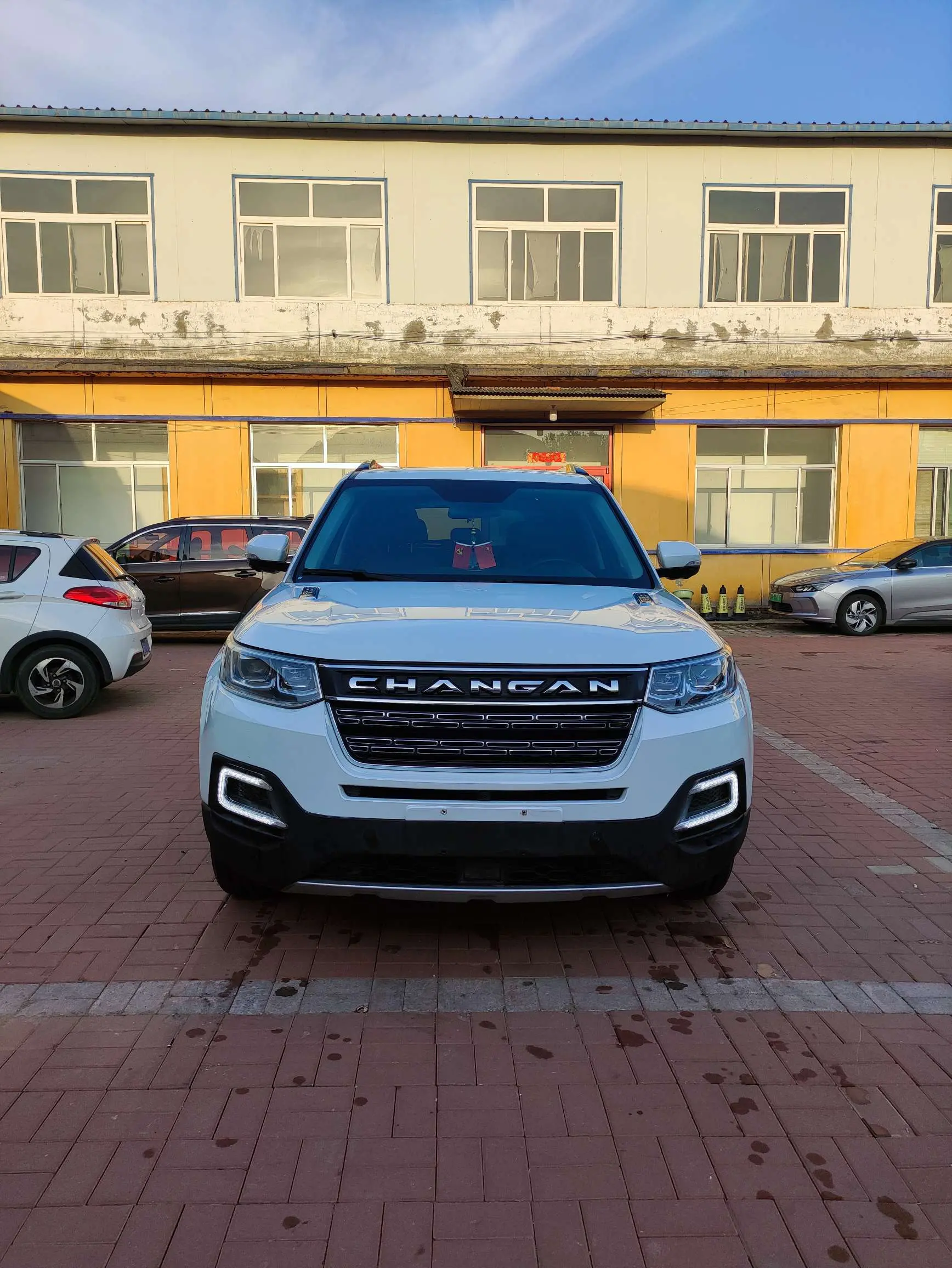 Changan CS95  из Китая