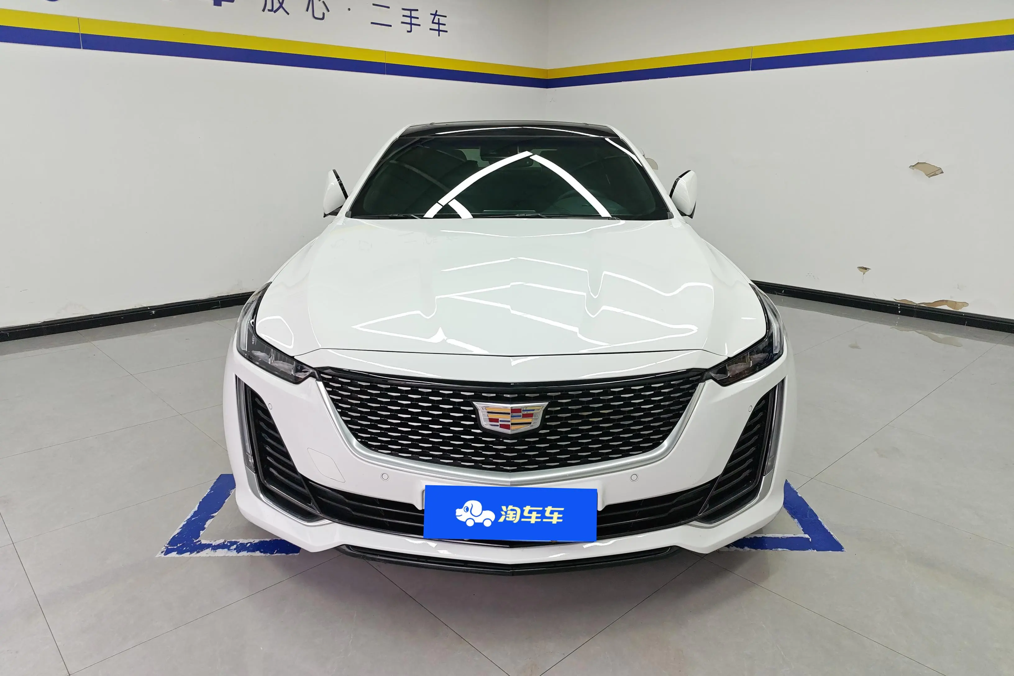 Cadillac CT5