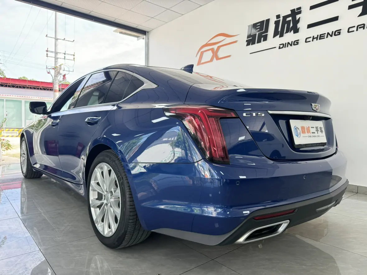 Cadillac CT5