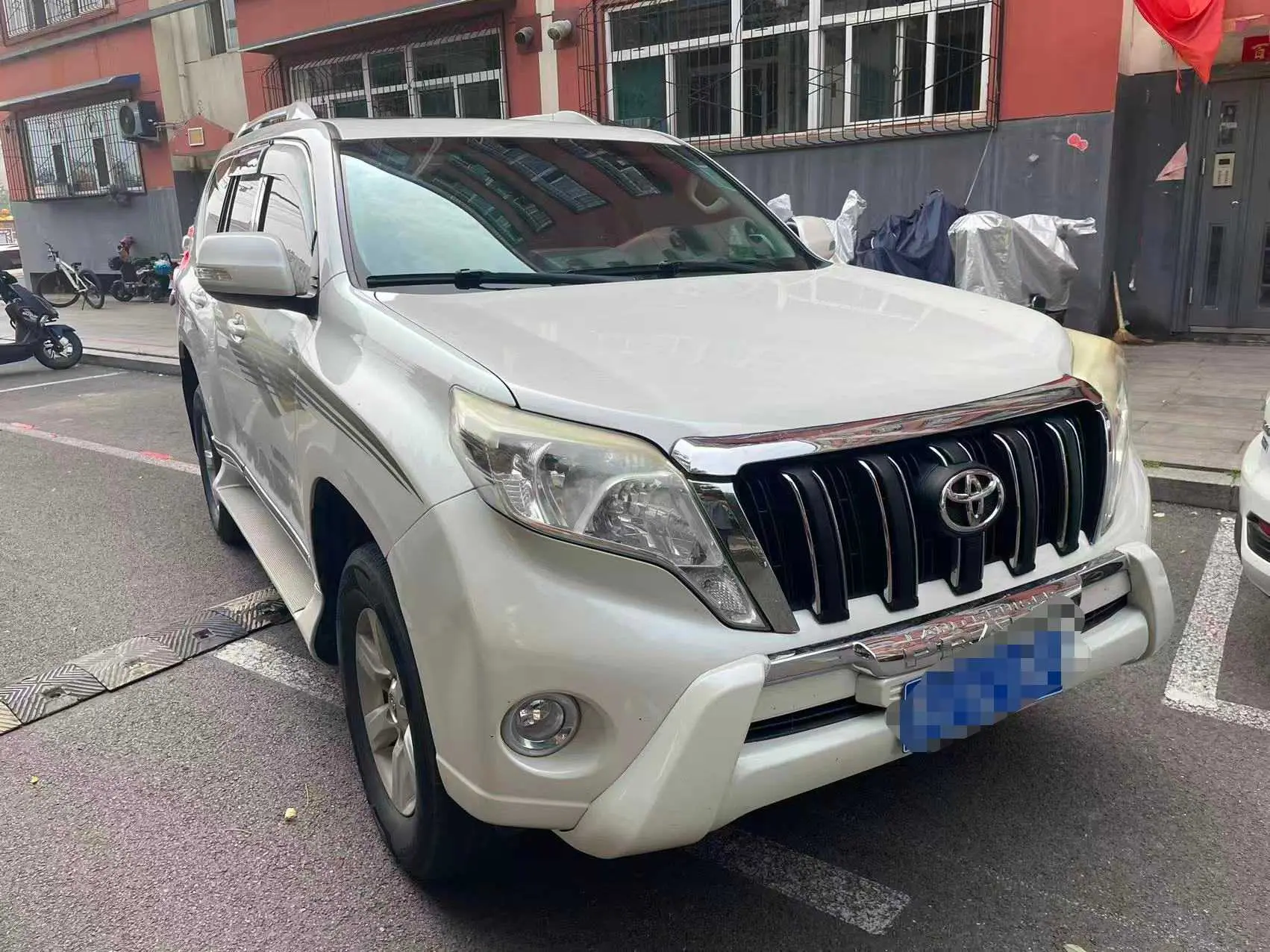 Toyota Prado