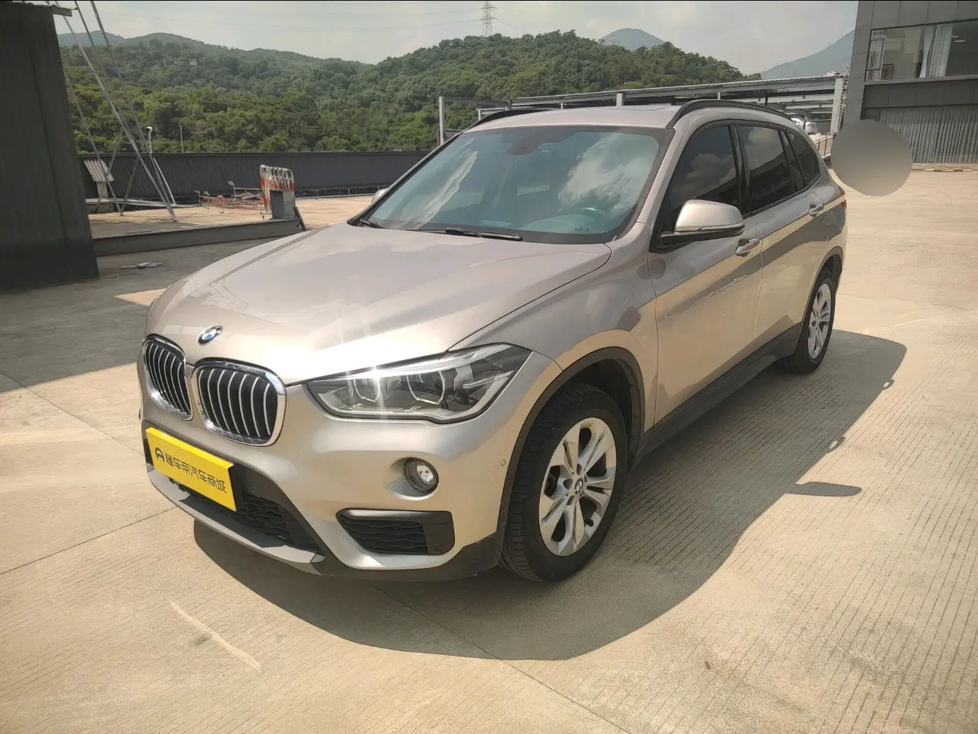 BMW X1